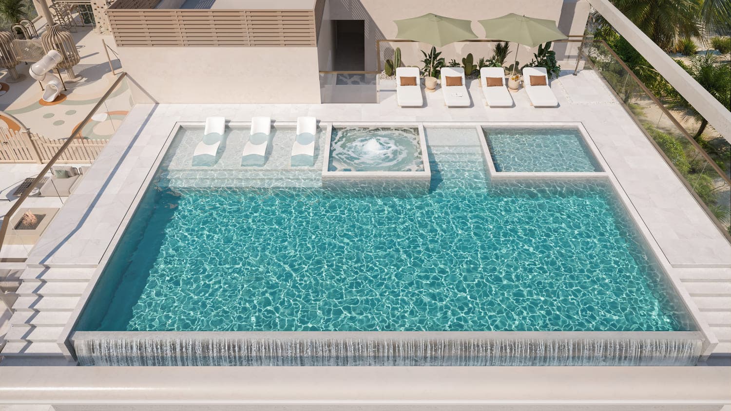 Infinity Pool & Sunbathing Area