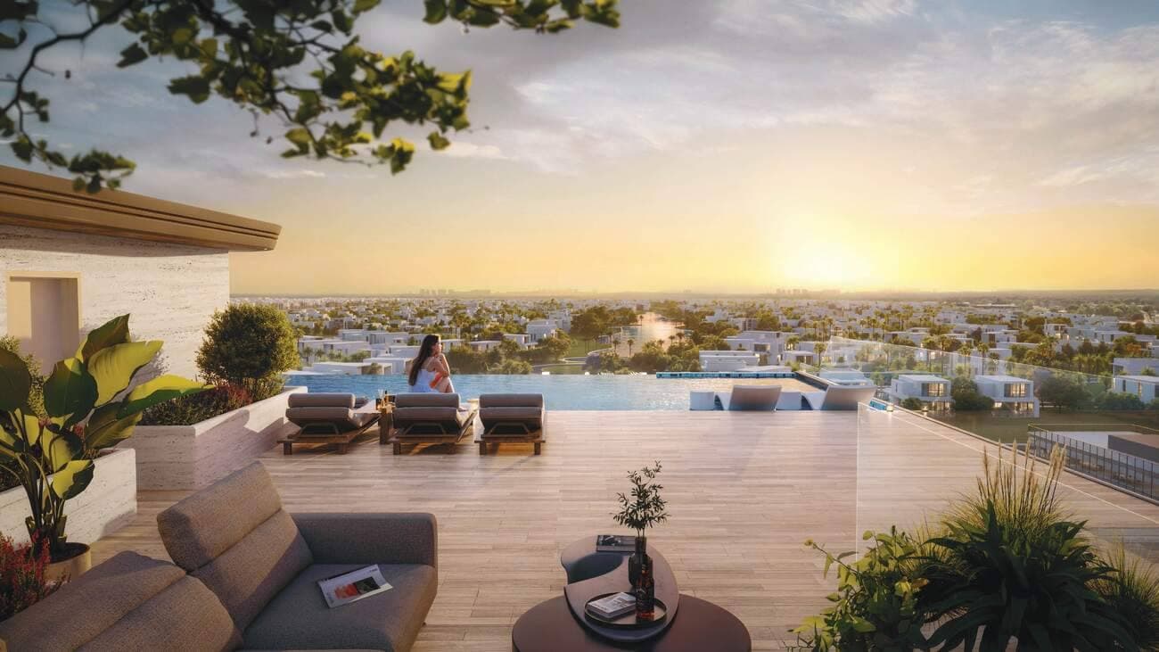 Roof Lounge & Pool