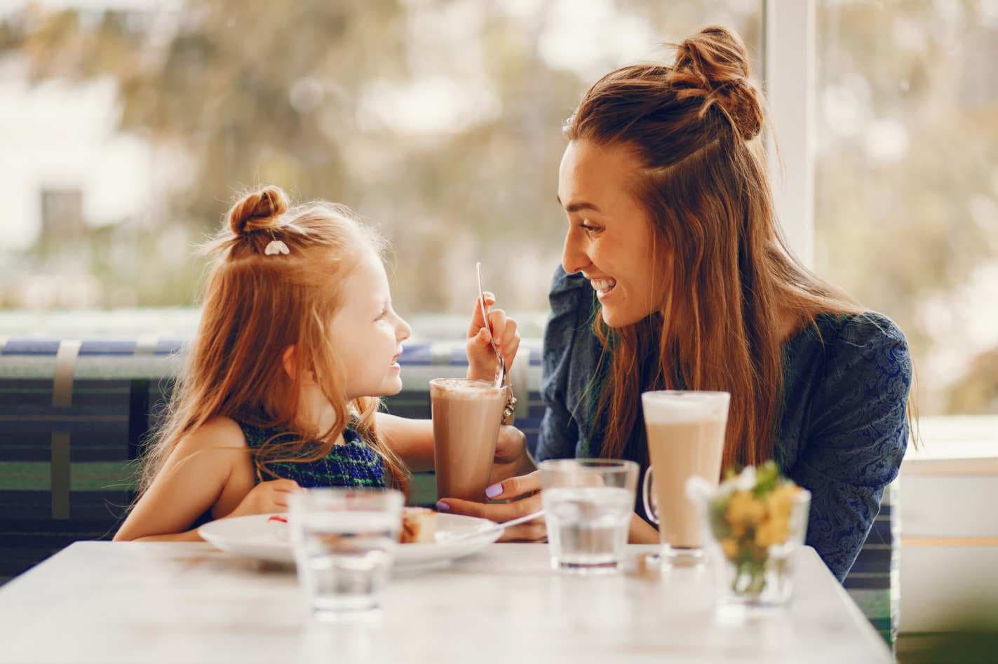 Restaurants & Cafes