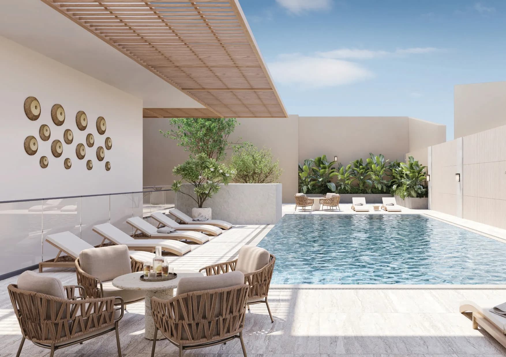 Spacious Pool