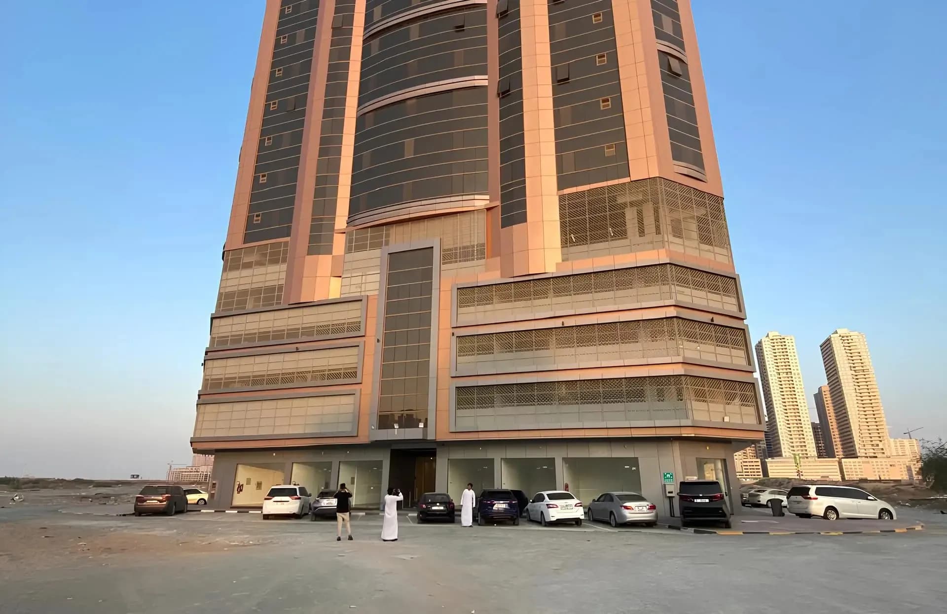 Al Ghoroub Tower preview 4