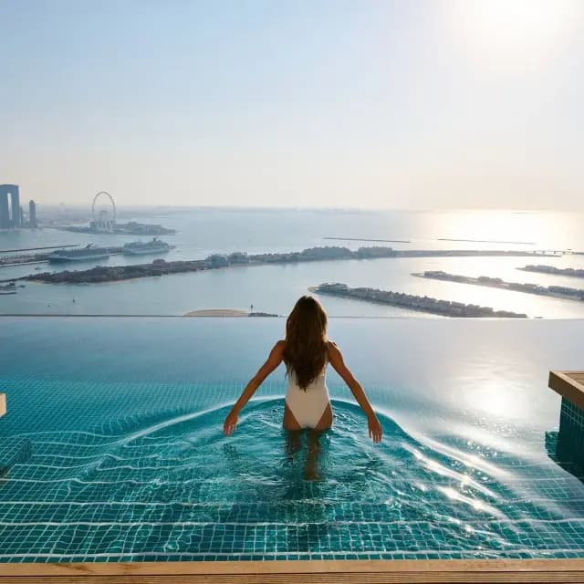 Infinity pools